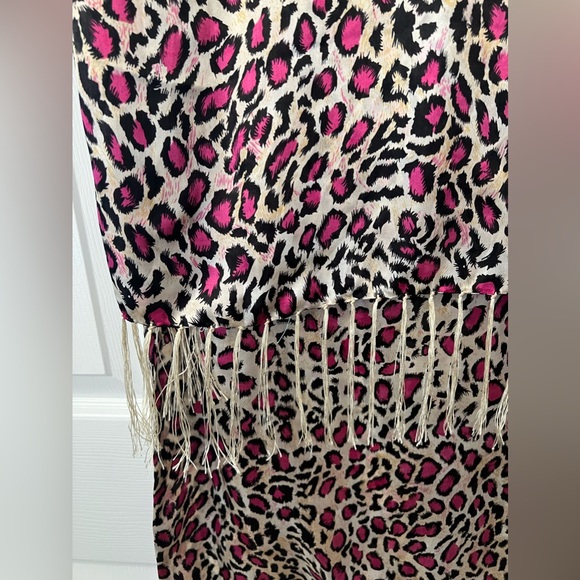 100% Silk Scarf - Picture 2 of 4